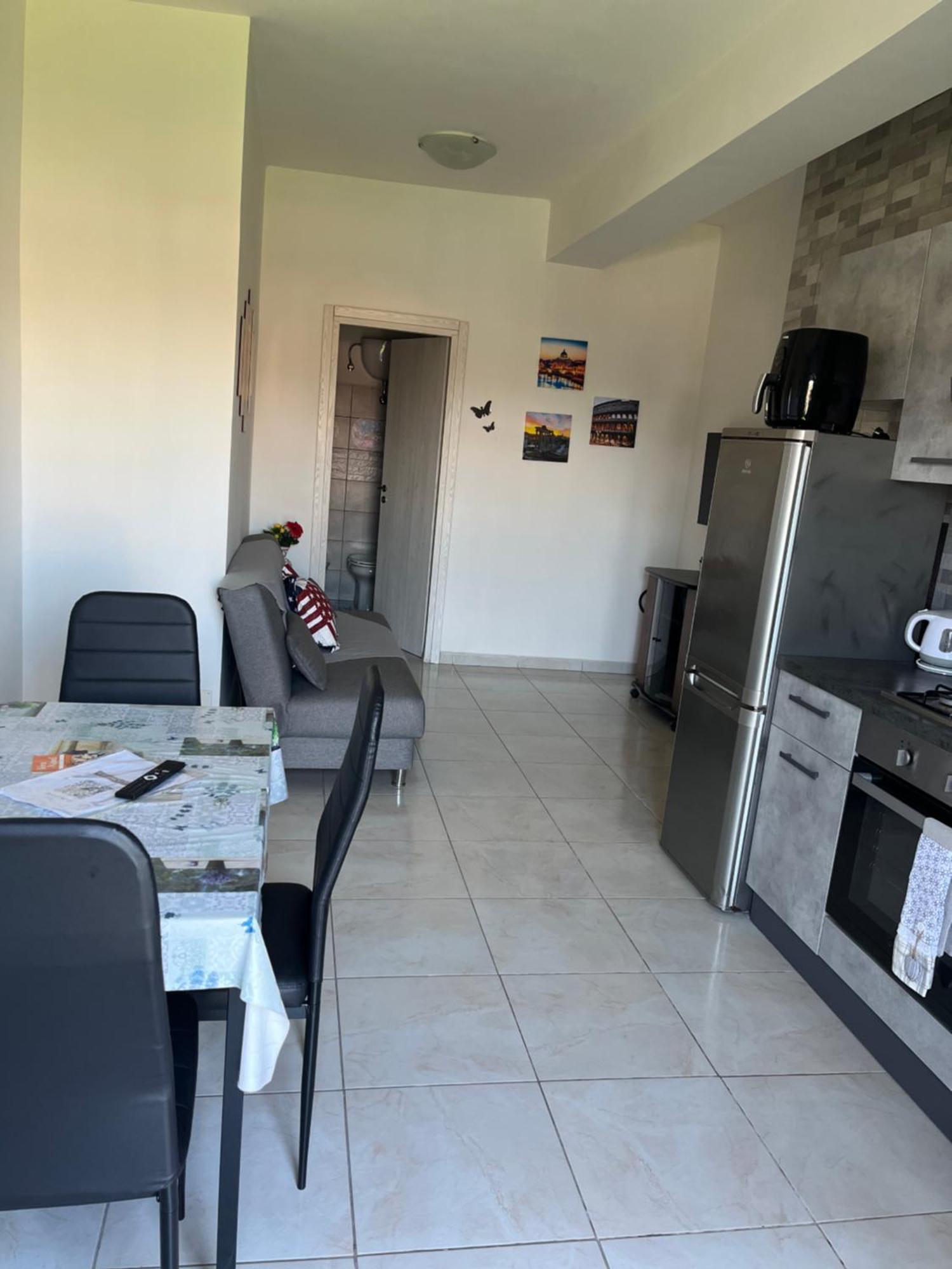 Monolocale Rosy Appartement Fiumicino Buitenkant foto